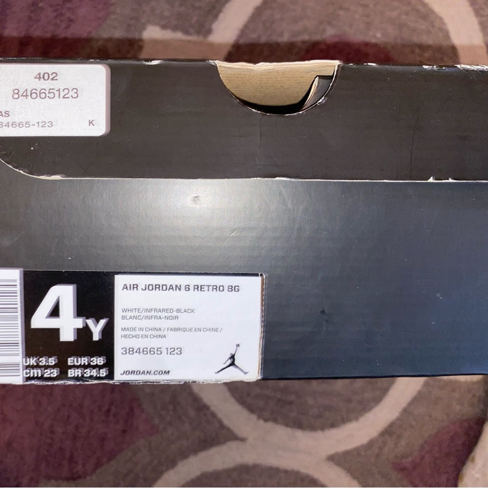 Retro 6 - Picture 2 of 2
